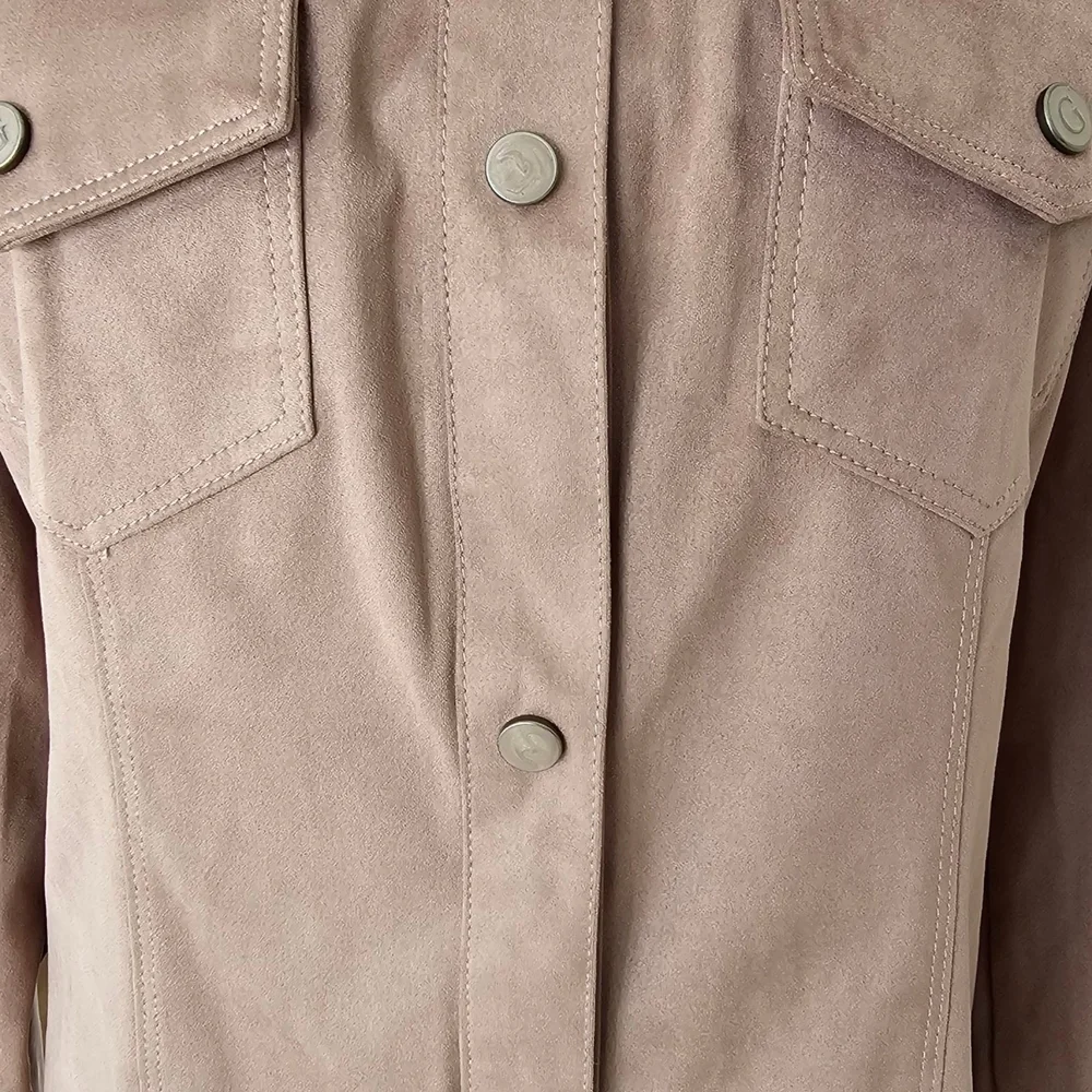 Guess Women's Mauve Pink Faux Suede Button-Up Shirt Sz M - Picture 8 of 12